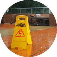 施設・設備の管理不備から発生する責任